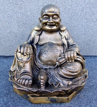 Budda siedzący na lotosie