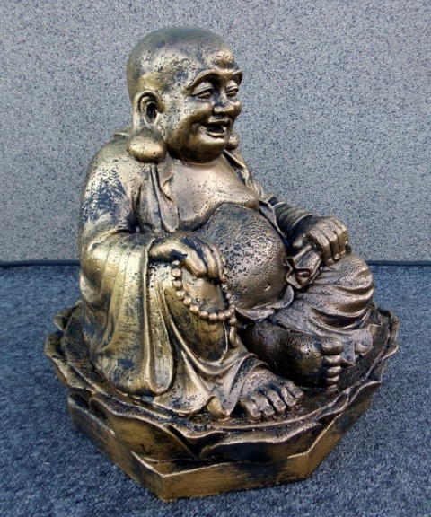Budda siedzący na lotosie