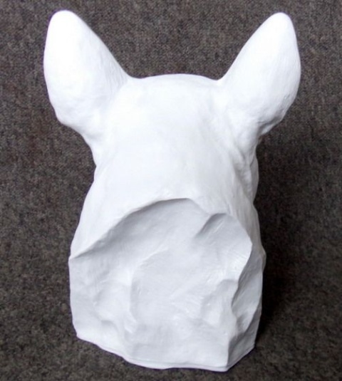 Bulterier popiersie (białe)