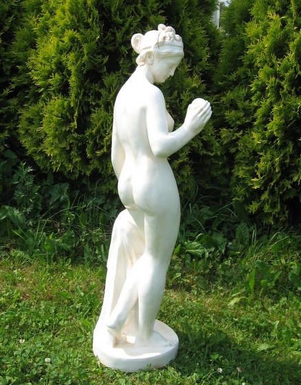 Ewa z jabłkiem duża