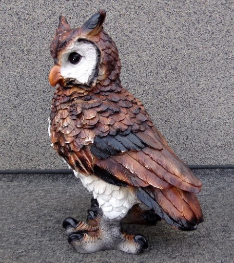 Sowa na nóżkach brązowa