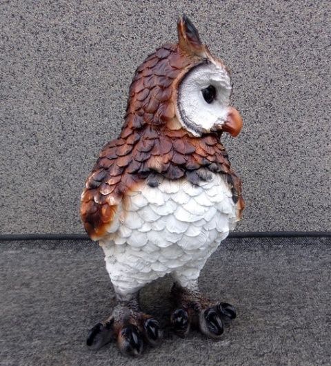 Sowa na nóżkach brązowa